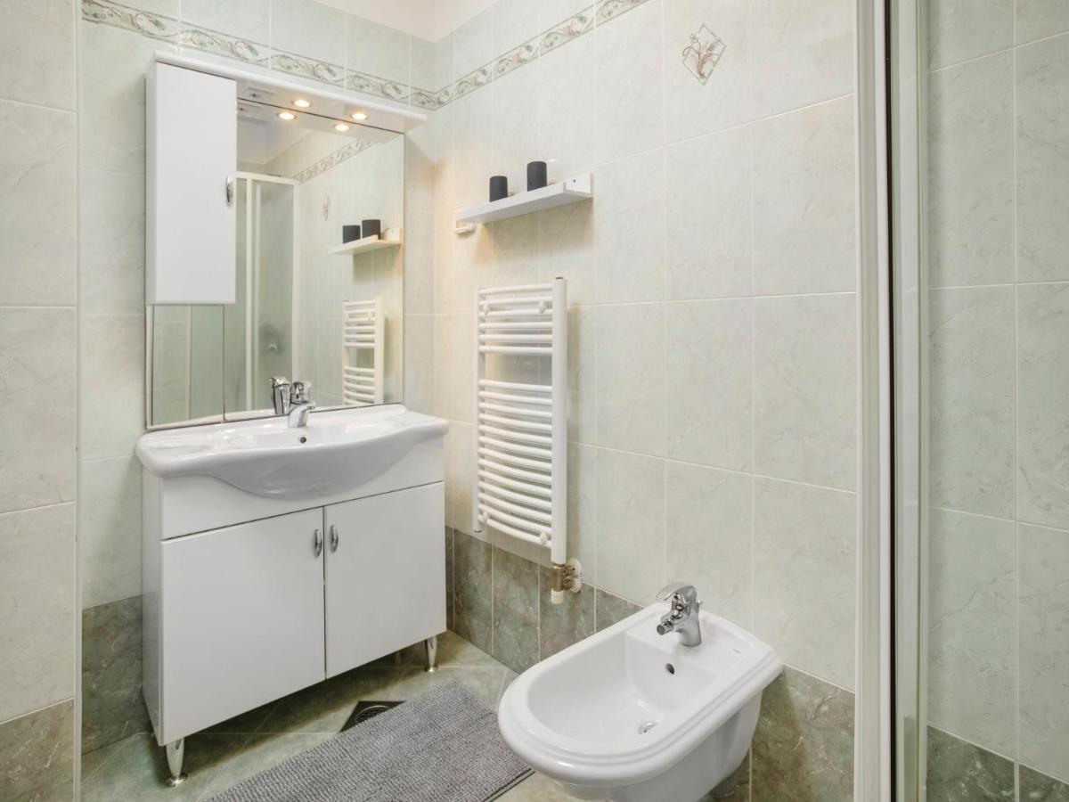 סבודרייה Holiday Home Villa Beach Front By Interhome מראה חיצוני תמונה