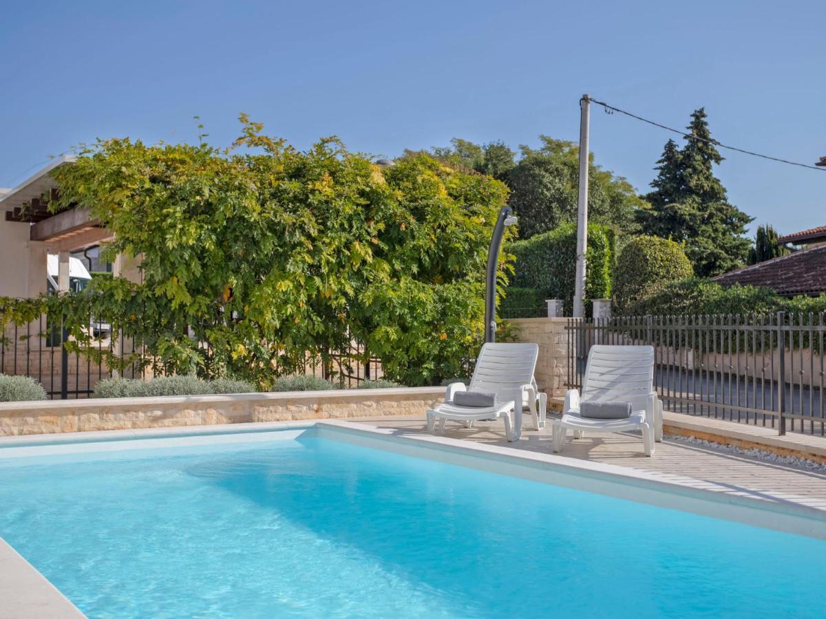 סבודרייה Holiday Home Villa Beach Front By Interhome מראה חיצוני תמונה
