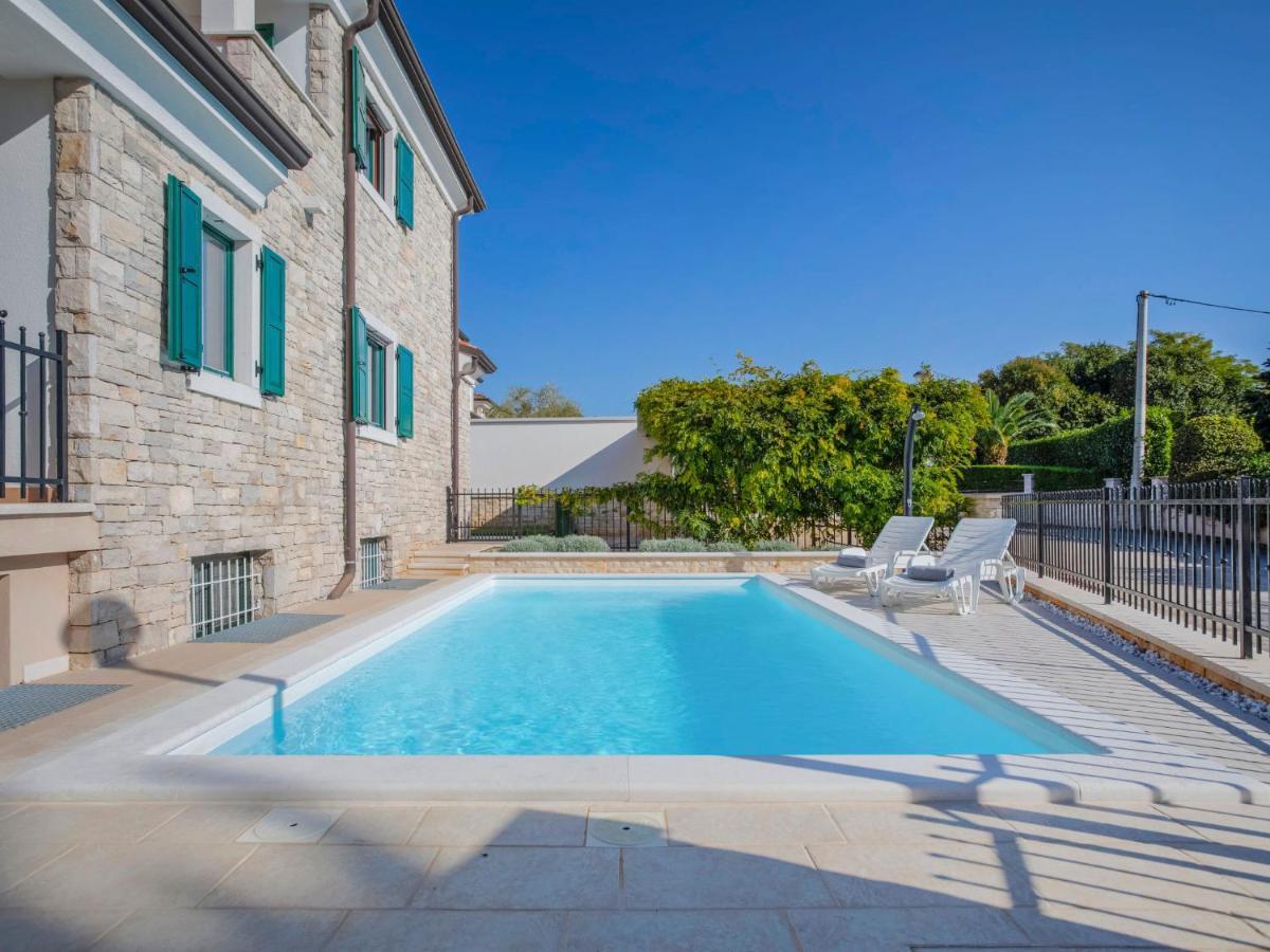 סבודרייה Holiday Home Villa Beach Front By Interhome מראה חיצוני תמונה